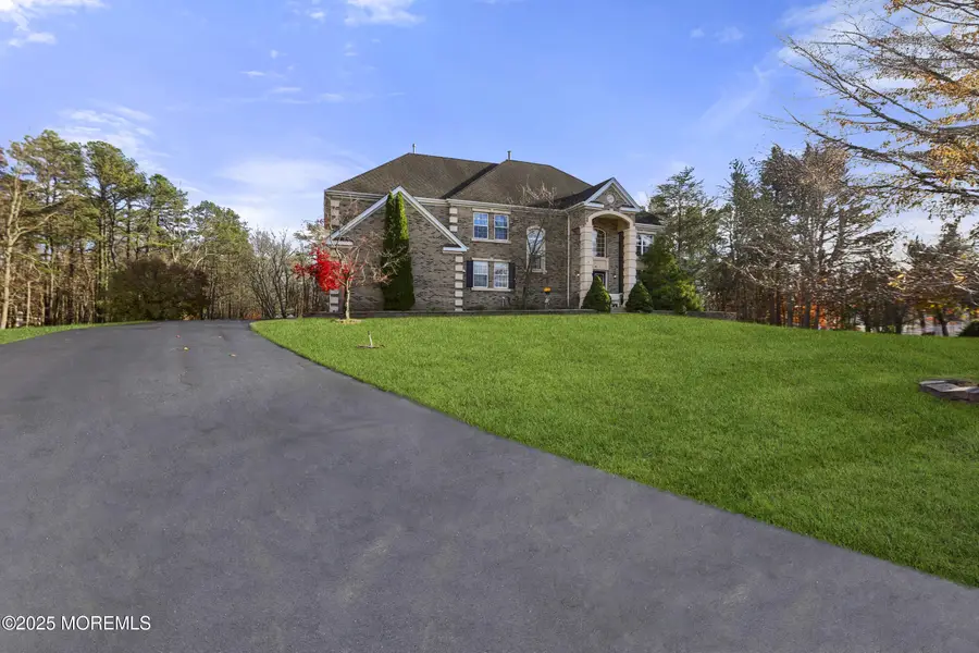 2 Woods Edge Drive, Jackson, NJ 08527 - Image #3