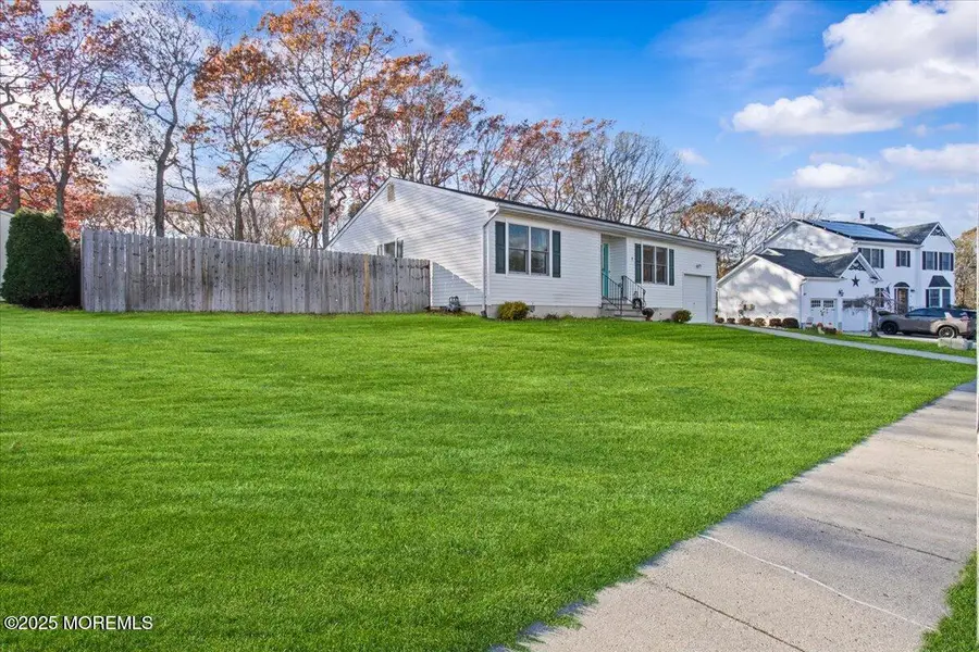 7 Baltusrol Court, Little Egg Harbor Township, NJ 08087 - Image #3