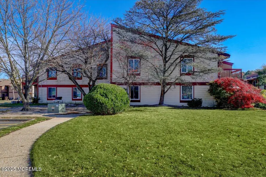 18 Northrup Drive #201, Brick, NJ 08724 - Image #2