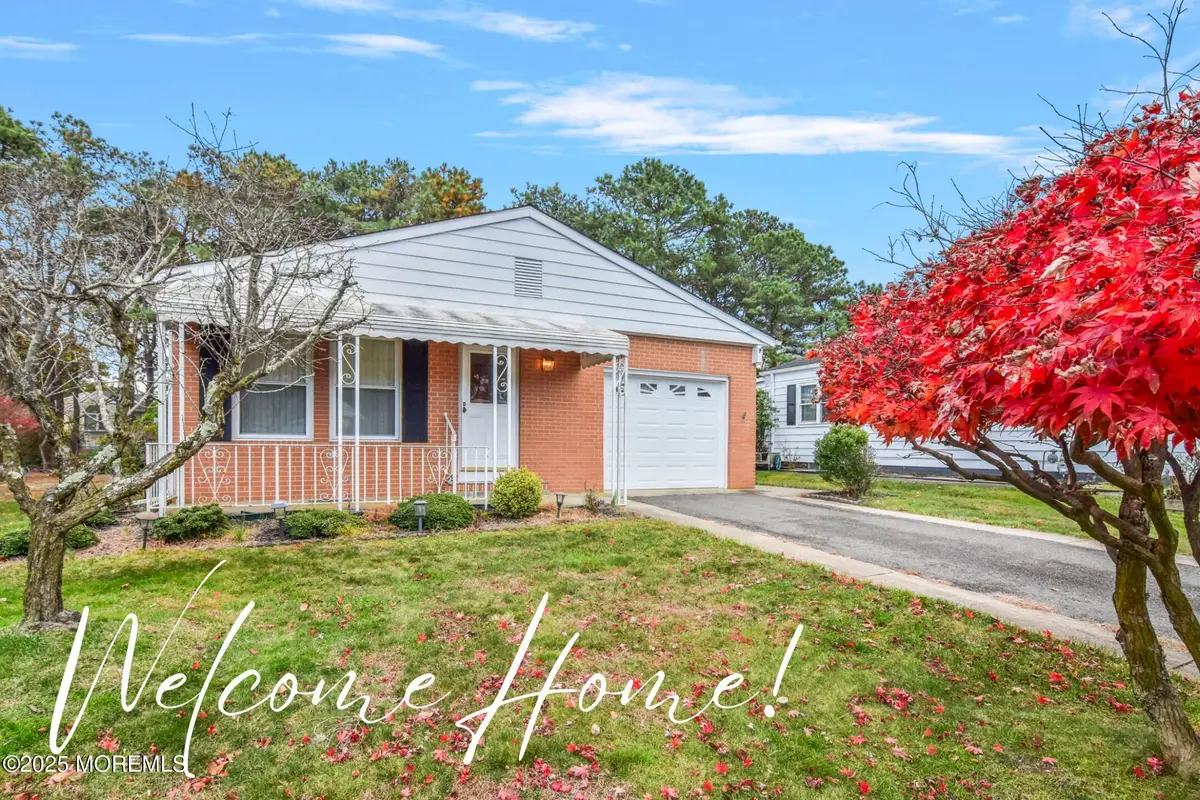 6 Villa Bella Court, Toms River, NJ 08757 - Image #1