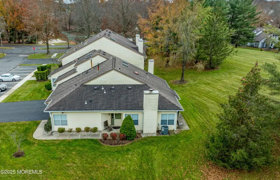 28 Aspen Avenue, Englishtown, NJ 07726 - Image #3