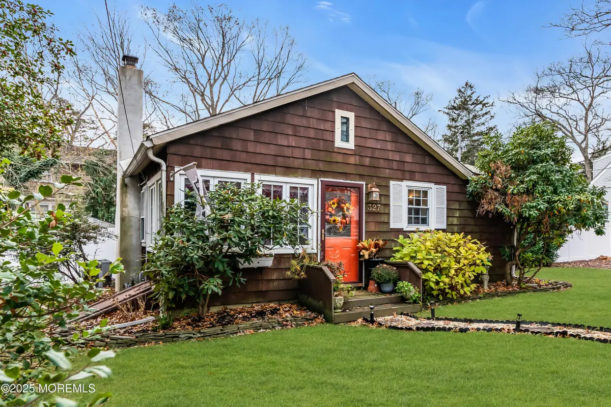 327 Iroquois Drive, Brick, NJ 08724 - Image #1