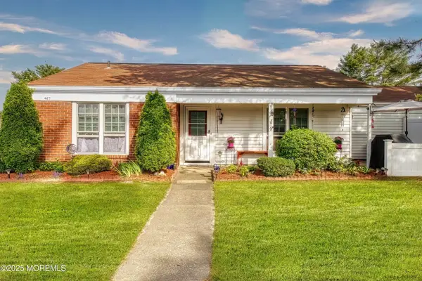 467A Chelsea Court, Manchester, NJ 08759