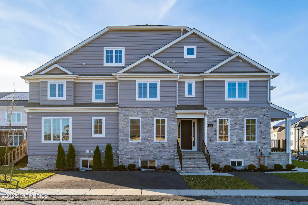 14 Blue River Way, Lakewood, NJ 08701 - Image #1