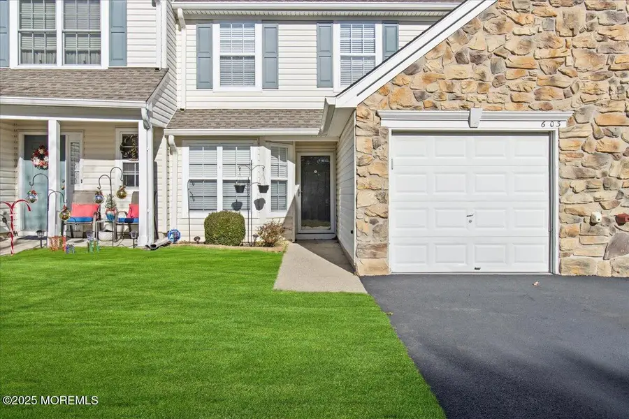 603 Zinnia Court, Brick, NJ 08724 - Image #3