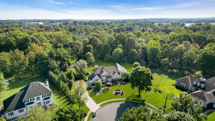 25 Iroquois Drive, Freehold, NJ 07728 - Image #2