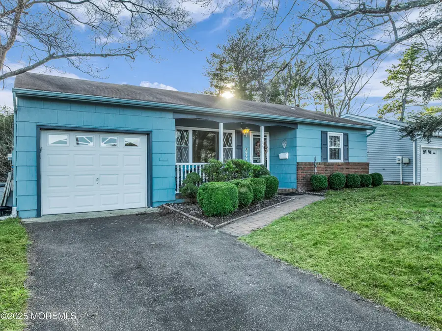 1155 Edgebrook Drive, Toms River, NJ 08757 - Image #3