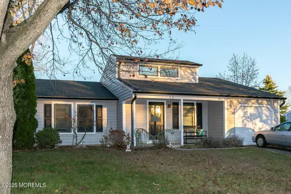 42 Peachstone Road, Howell, NJ 07731