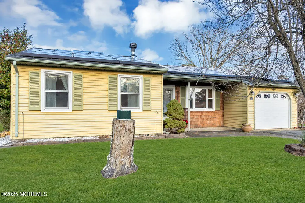 9 Apple Lane, Whiting, NJ 08759 - Image #1