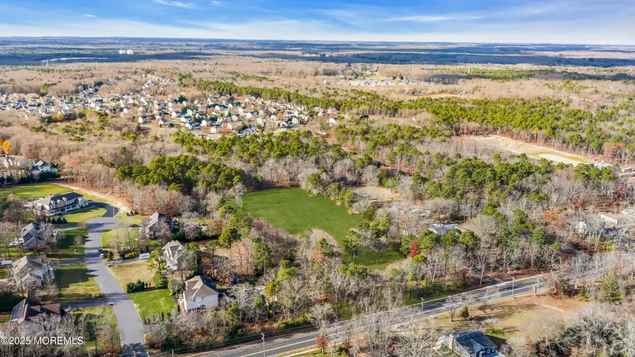 457 Newtons Corner Road, Howell, NJ 07731 - Image #3