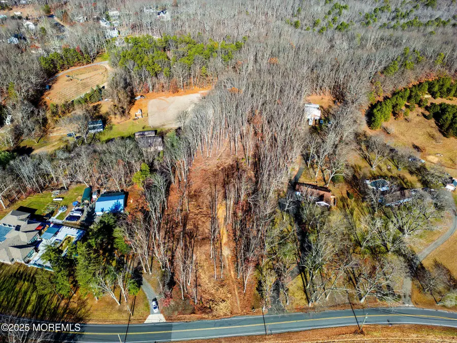 458 Ely Harmony Road, Freehold, NJ 07728 - Image #2