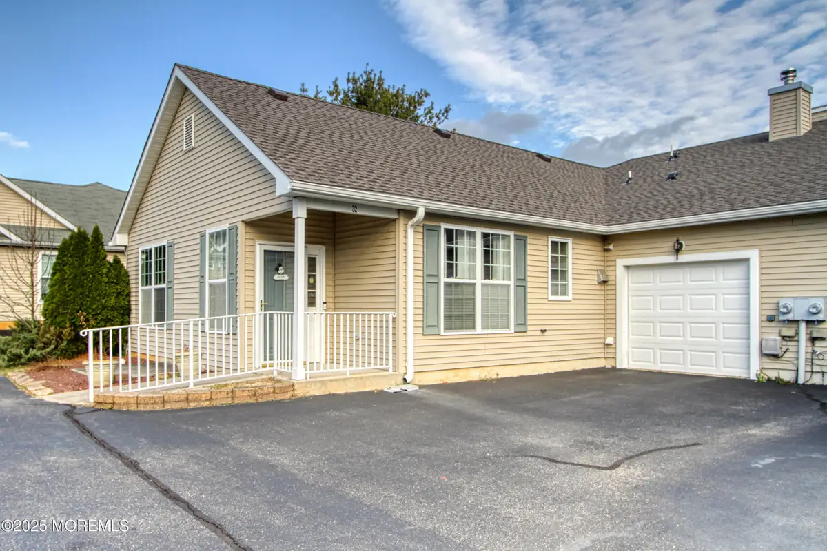 32 Winkle Court, Whiting, NJ 08759 - Image #1