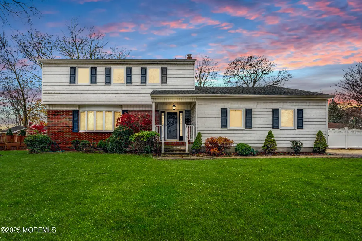 104 Pear Street, Oakhurst, NJ 07755 - Image #1