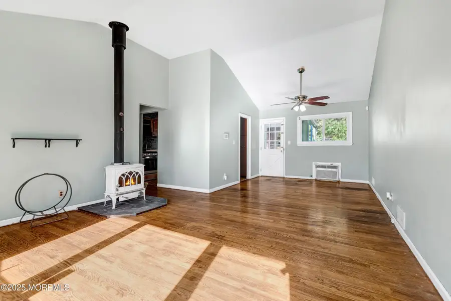 9 Jeanne Drive, Neptune, NJ 07753 - Image #3