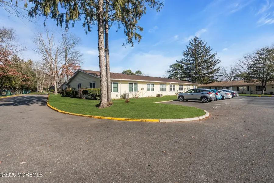 306 Malvern Court #D, Lakewood, NJ 08701 - Image #3