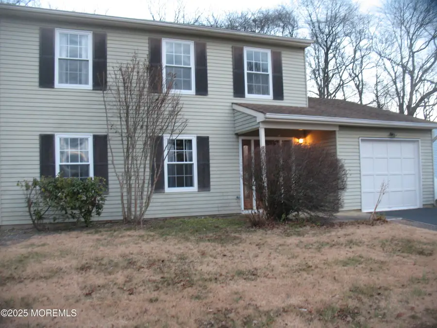 32 Appletree Road, Howell, NJ 07731 - Image #2