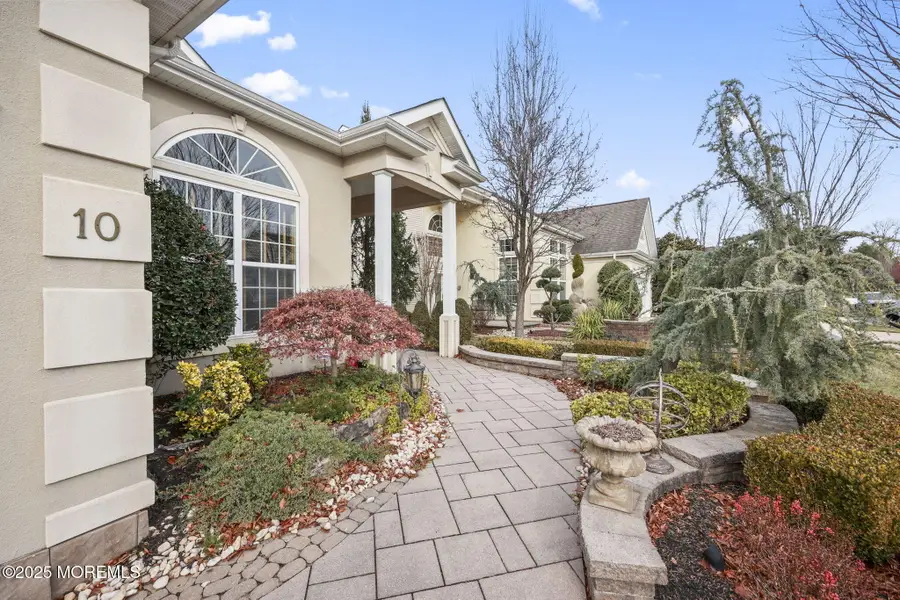 10 Pink Star Court, Manalapan Township, NJ 07726 - Image #2