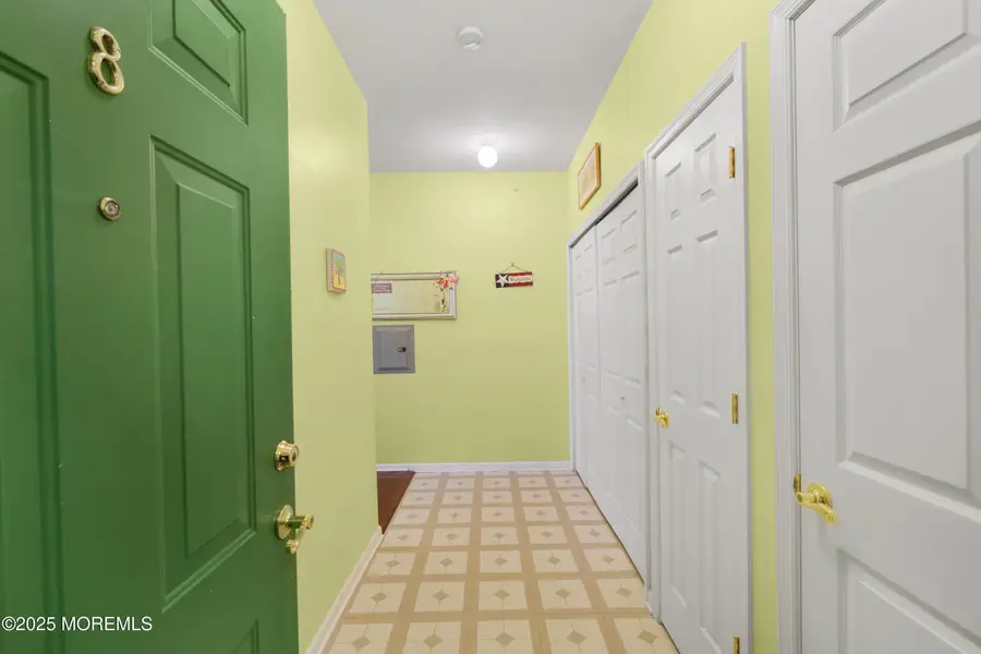 276 Beachway Avenue #8, Keansburg, NJ 07734 - Image #2