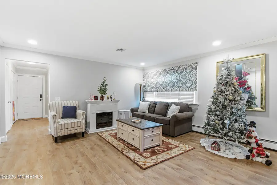 12 Plymouth Drive, Holiday Heights, NJ 08721 - Image #3