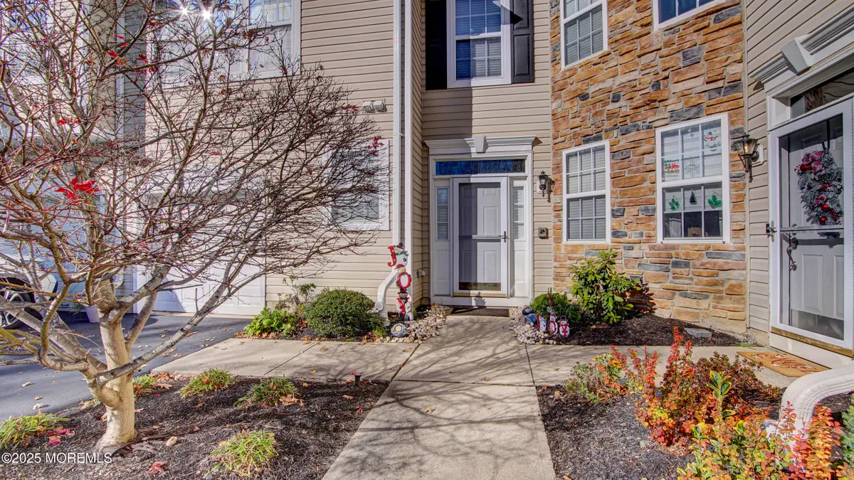 232 Shinnecock Drive, Manalapan Township, NJ 07726 - Image #1