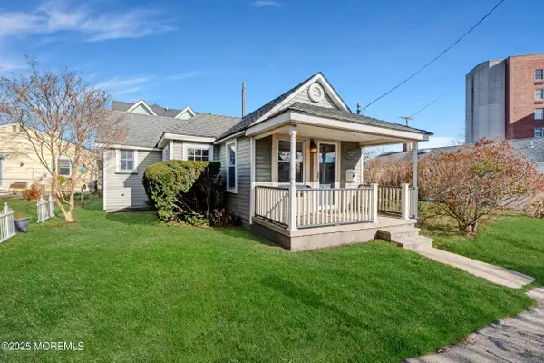 81 Inskip Avenue, Ocean Grove, NJ 07756