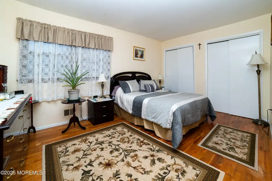 1226 County Line Road, Lakewood, NJ 08701 - Image #2