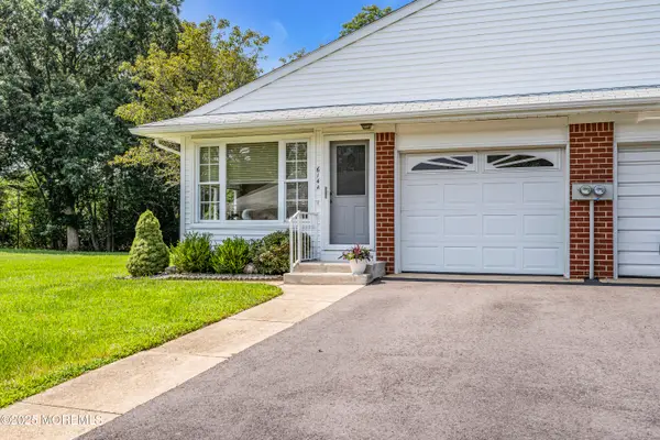 614 Willow Lane #A, Whiting, NJ 08759