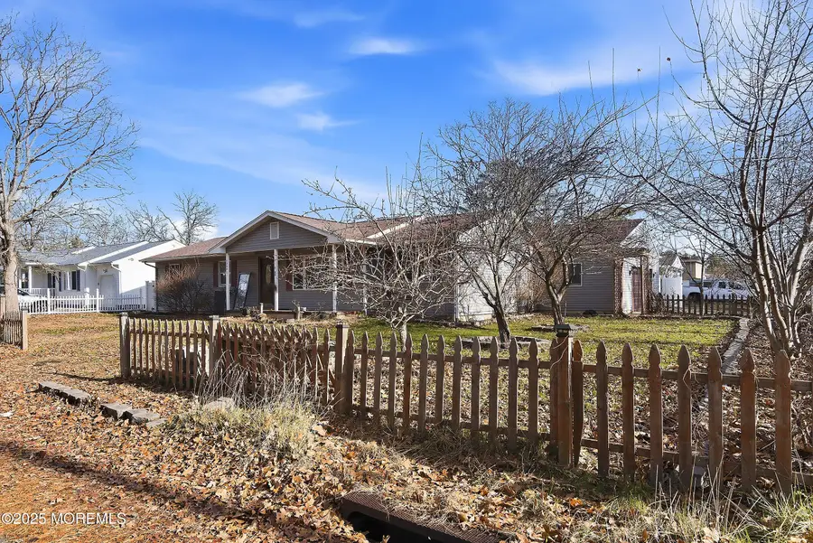 1000 Bismarck Street, Manchester Township, NJ 08759 - Image #3