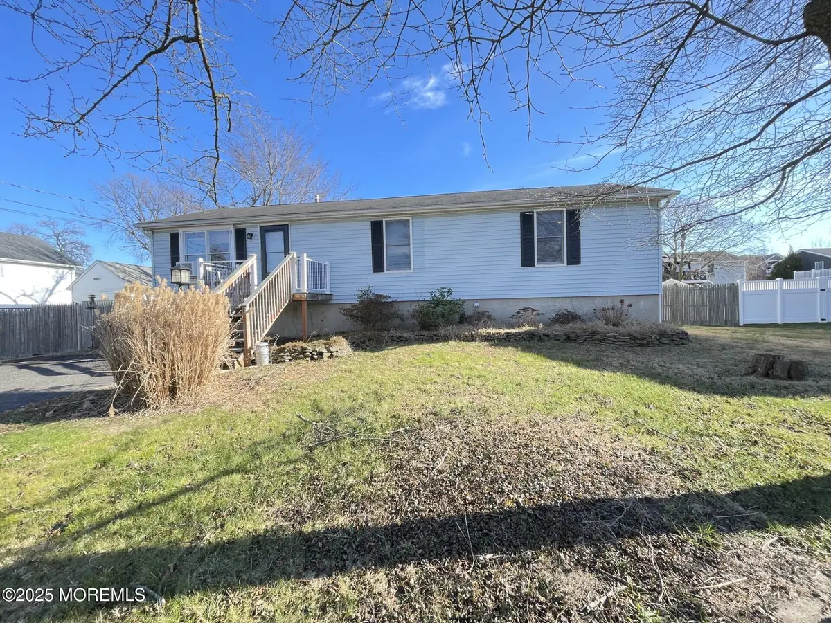 615 Monmouth Avenue, Port Monmouth, NJ 07758 - Image #1