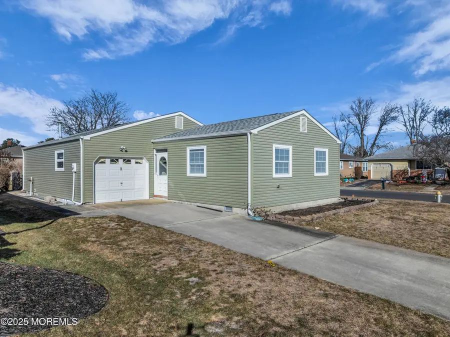 2 Seville Place, Toms River, NJ 08757 - Image #2