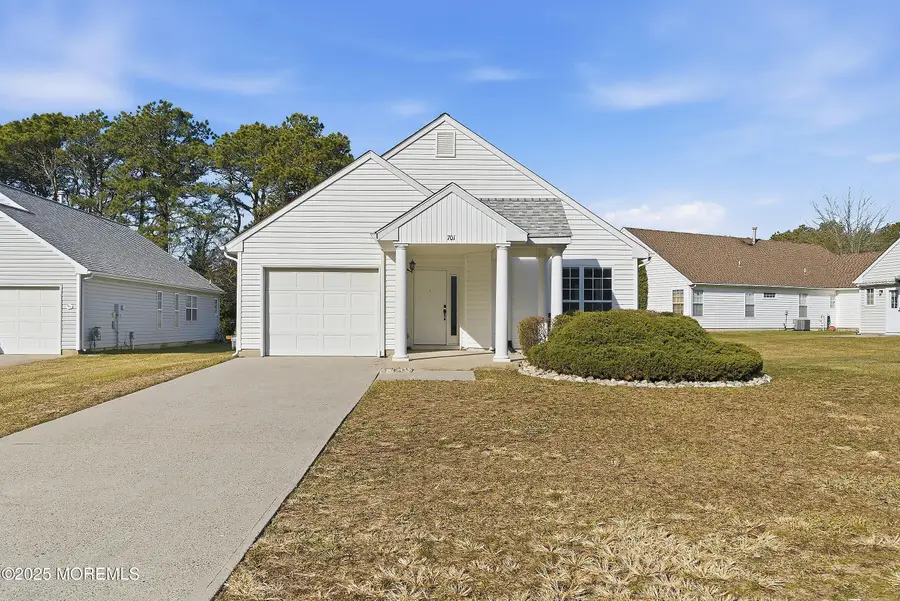 701 Flint Court, Manchester Township, NJ 08759 - Image #2