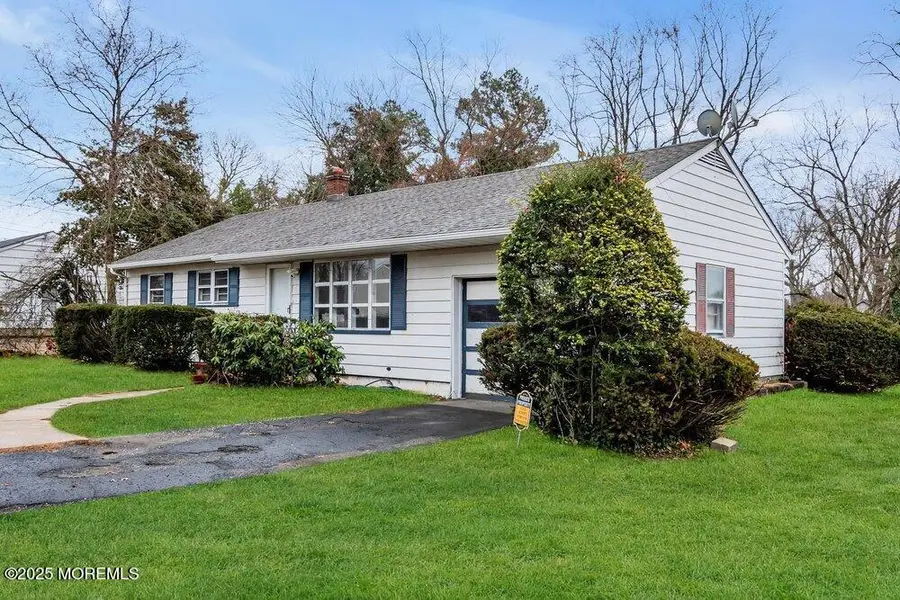 681 Aldrich Road, Howell, NJ 07731 - Image #3