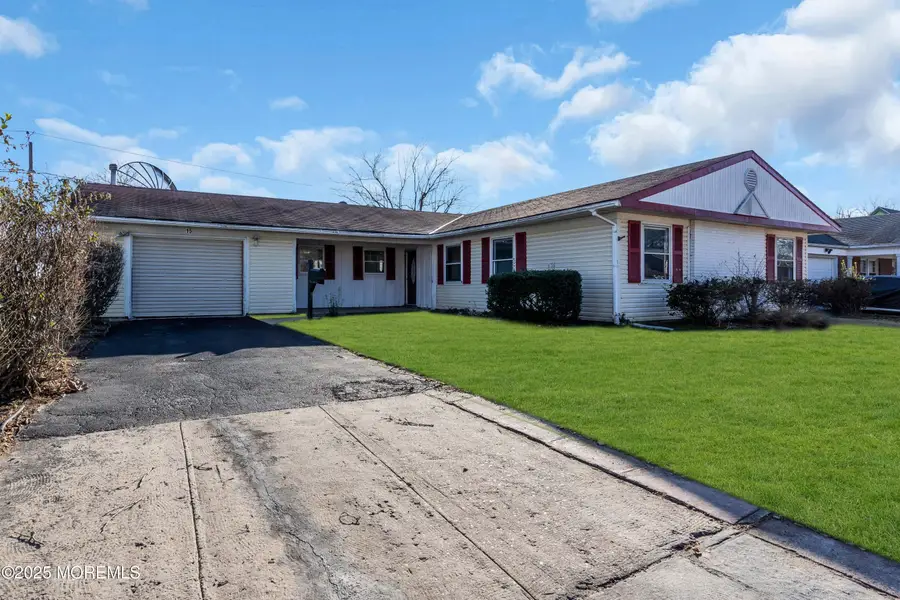 15 Efland Lane, Willingboro, NJ 08046 - Image #2