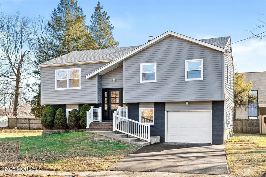 16 Montclair Avenue, Wall Township, NJ 07753 - Image #2