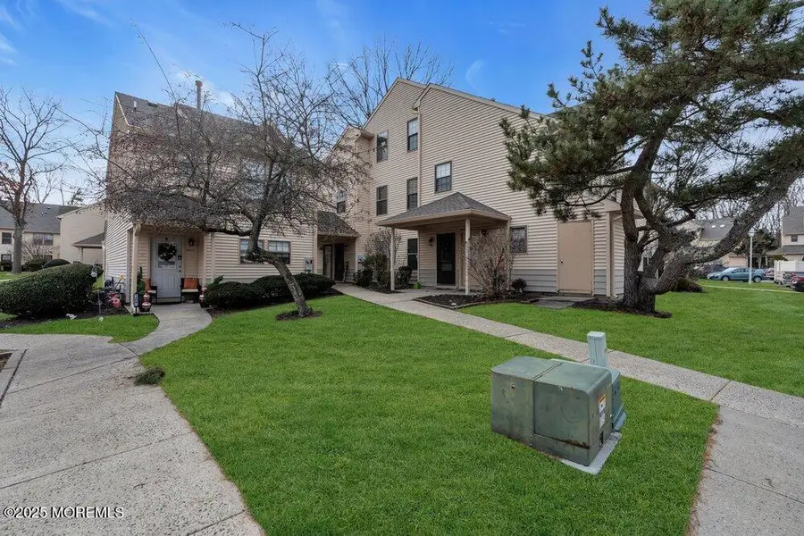 1404 Violet Lane, Jackson, NJ 08527 - Image #2