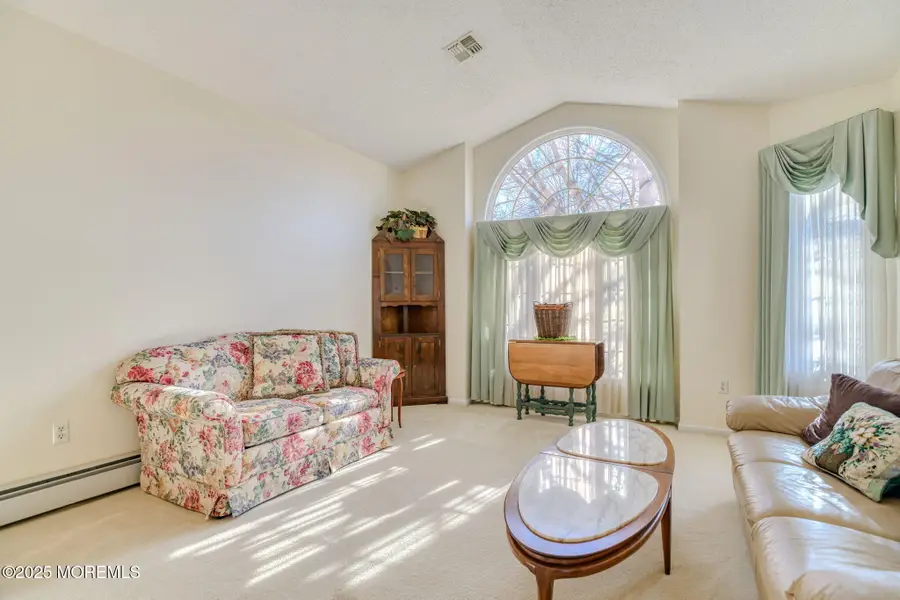 2292 Tomera Place, Toms River, NJ 08755 - Image #2