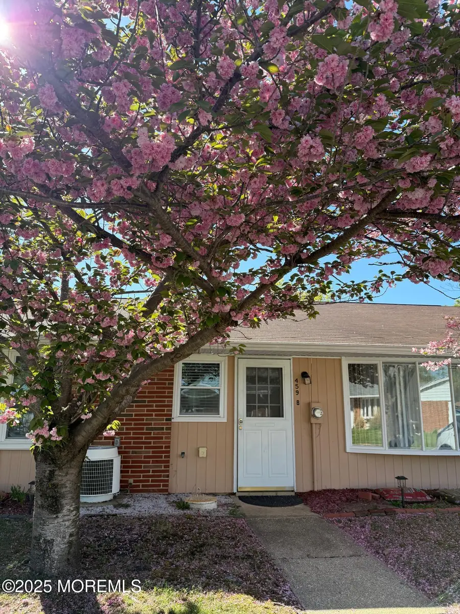 459B Portsmouth Drive #B, Lakewood, NJ 08701 - Image #2