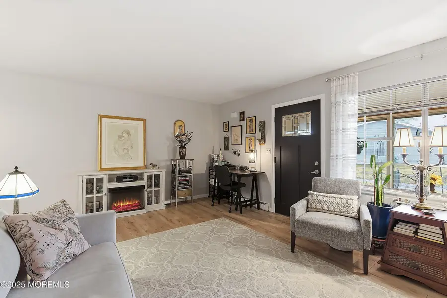 318D Coventry Court, Lakewood, NJ 08701 - Image #3