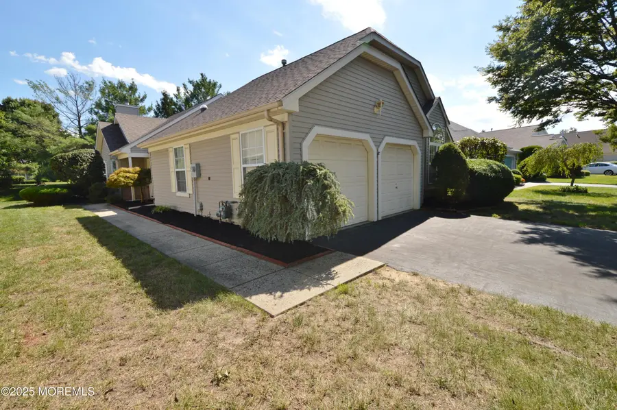 2976 Fieldcrest Lane, Toms River, NJ 08755 - Image #2