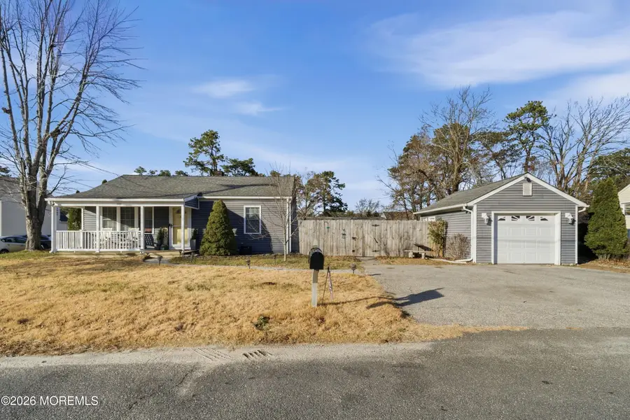 1101 Lawrence Avenue, Toms River, NJ 08757 - Image #3