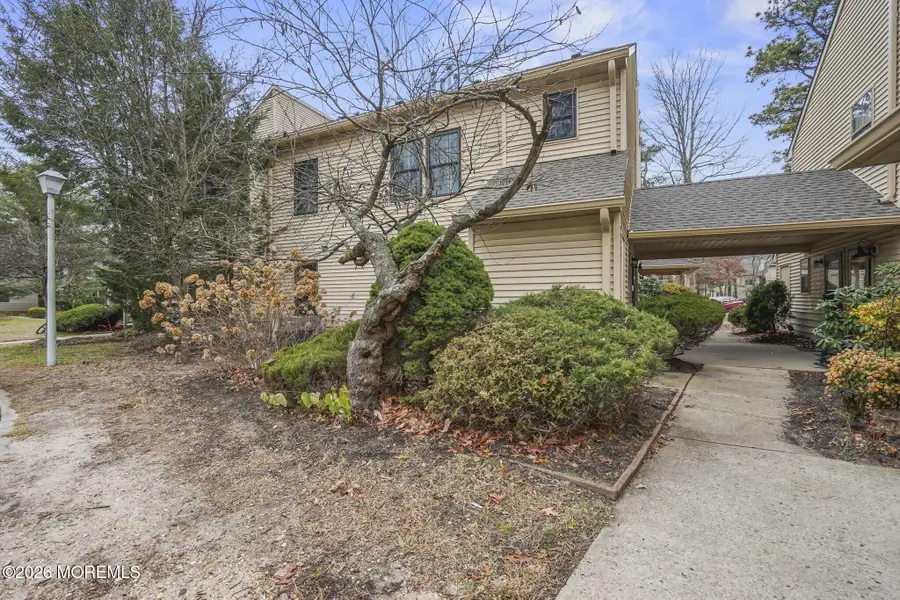 402 Daisy Court, Jackson, NJ 08527 - Image #2