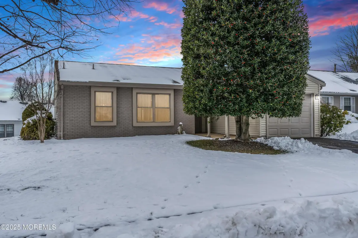 5 Oriel Way, Marlboro, NJ 07746 - Image #1