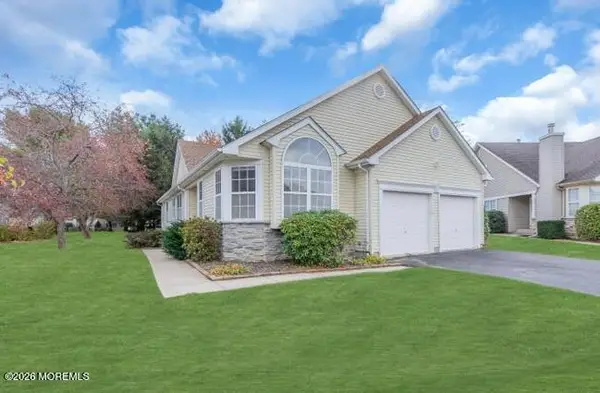 2464 Spring Hill Drive, Toms River, NJ 08755