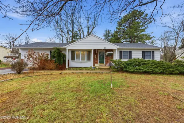 35 Pease Road, Manalapan, NJ 07726