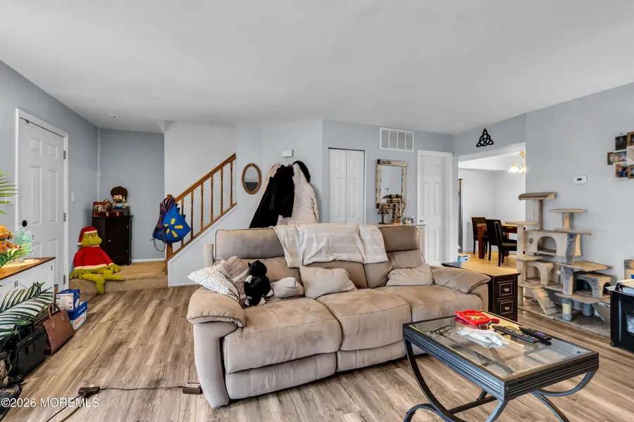 29 Colonial Court, Jackson, NJ 08527 - Image #2