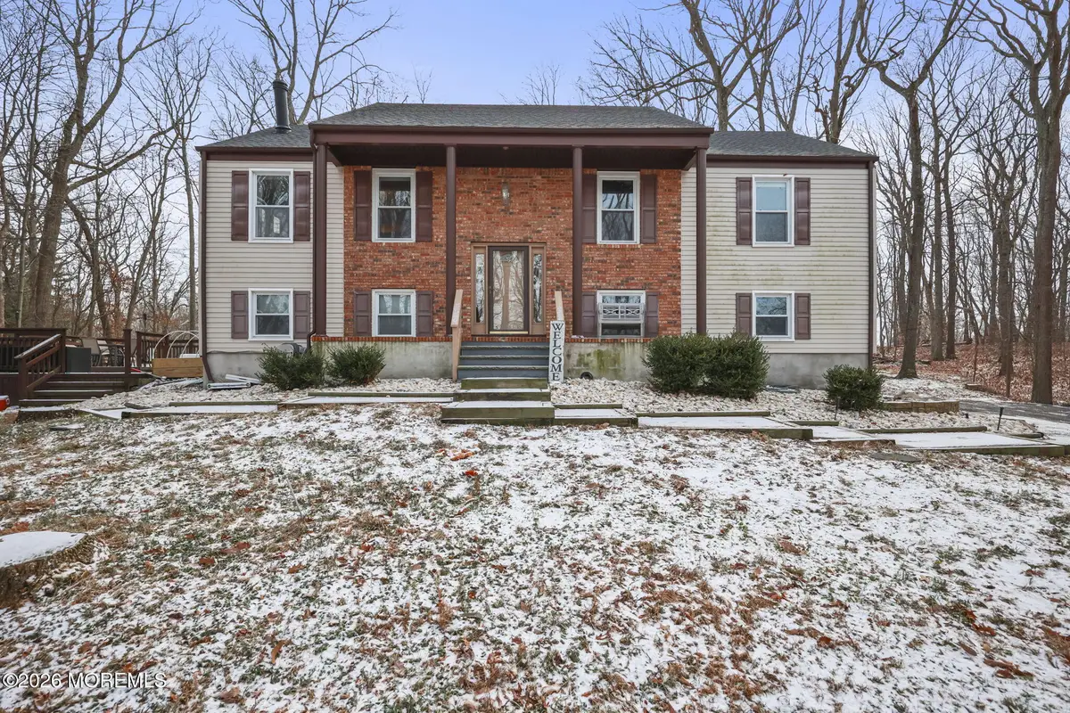 104 Valley Drive, Millstone, NJ 08535 - Image #1