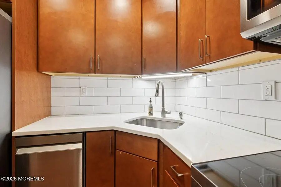 92 Arrowood Road #E, Manalapan Township, NJ 07726 - Image #2