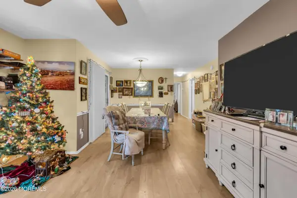 229 Medford Court #A, Manalapan, NJ 07726