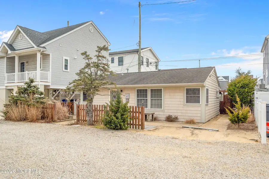 105 Dolphin Drive, Ortley Beach, NJ 08751 - Image #3