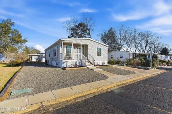 141 Douglas Drive, Jackson, NJ 08527